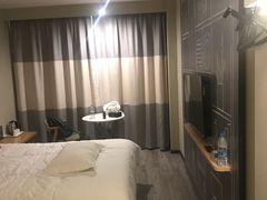 -宜必思酒店(苏州金鸡湖国际博览中心店)