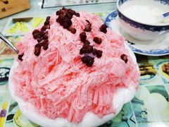 草莓脆脆冰-黄氏糖水铺(琵琶东路店)