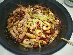 -赶海部落海鲜城(海阳路店)