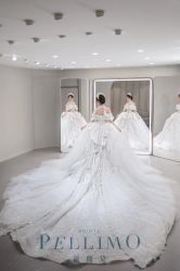 -派丽莫Pellimo原创设计婚纱品牌