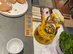 -前门·鲜肉火锅(长风店)