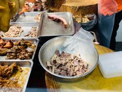 -西华美食•老广烧腊(百灵路店)