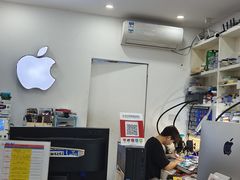 -修卜凡二手严选店·手机维修·回收租赁(川沙地铁站店)