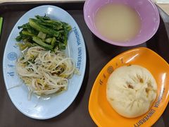 油麦豆芽拼盘-清华大学-清芬园