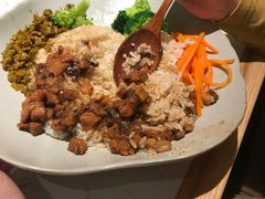 -百春原湖南牛肉粉(百联世纪店)