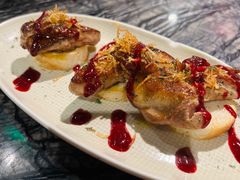 香煎鹅肝配树莓酱-TIAGO HOME KITCHEN(王府中环店)