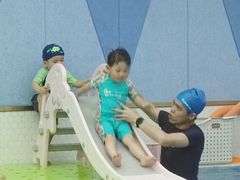 -沥鲨亲子游泳俱乐部(金沙洲中心)
