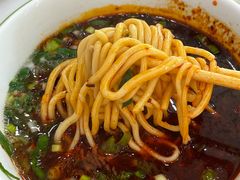 -伊穆祥牛肉面总店·清真