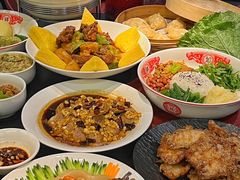-红东阁东北菜烤肉酒馆(CROSS万象汇店)
