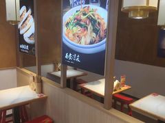 -陇上秦轩西安biangbiang面(朝龙汇店)