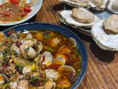 -蚝堡海鲜·威海菜·海肠捞饭·烧烤·亚洲吃蚝公司(幸福门店)