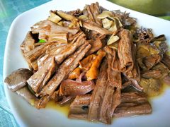 -天天向上素食餐厅(五台山店)
