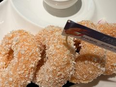 炸虾饼配泰国梅子酱-帕蓝·暹罗料理(大学路店)