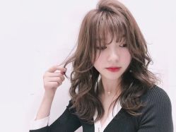 -AYO SALON