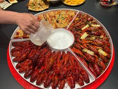 -肥肥虾庄·金牌油焖大虾(杨园滨江时代walk店)