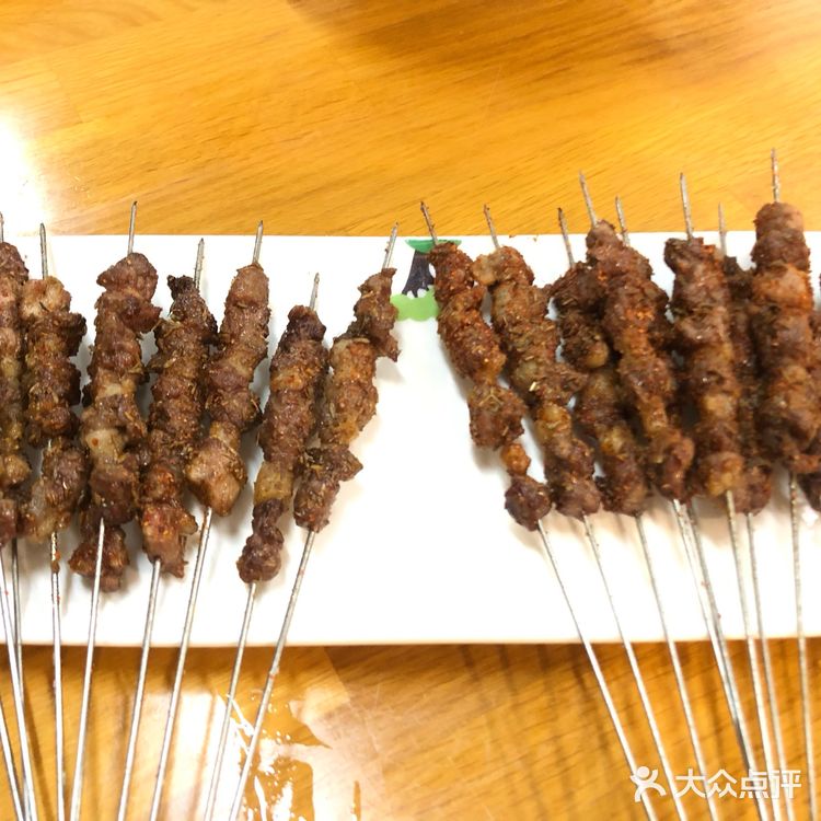 吃遍大连小烤串 这里的烤羊肉串最能吃到小时候街头羊肉
