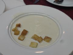 奶油鸡茸汤-小白桦西餐厅