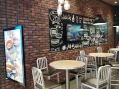 -汉堡王(大连柏威年餐厅店)