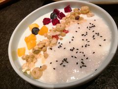 金桃酸奶-丝路金桃·新疆菜(徐汇店)