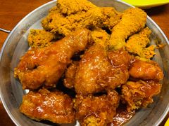 -BHC炸鸡(明洞总店)