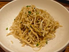 葱油拌笋衣-小大董·烤鸭(王府井apm店)