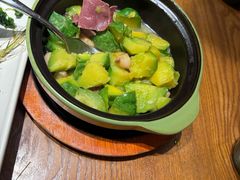 -云海肴·汽锅鸡·云南代表菜(天山百盛优客店)