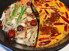 -贰回巷火锅馆(钟楼店)