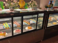 面包甜点陈列柜-安蒂娅·海鲜自助餐厅(安蒂娅美兰酒店)