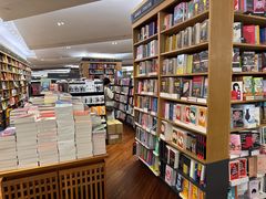 -纪伊国屋书店(Singapore Main Store)