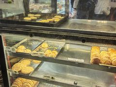 -樱桃面包西饼(宝乡街)