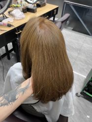 -藤野造型烫染·漂发