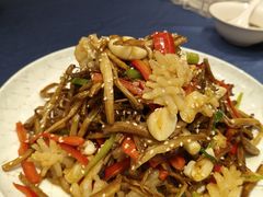 茶树菇鱿鱼-吴中欢朋酒店-中餐厅