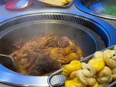 -山里屯铁锅炖·东北菜(康桥店)