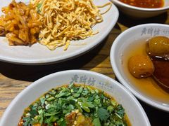 -老牌坊云南鱼豆花火锅(嵩山店)