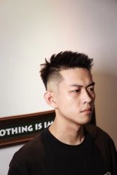 -纯剪男士理发馆·烫染专业店