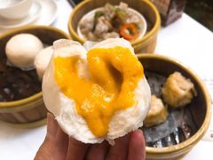 软棉香滑流沙包-广州酒家(文昌总店)