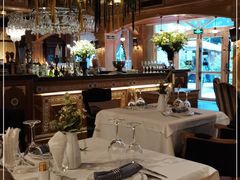 大堂-火车头法国西餐厅