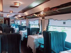 -火车头法国西餐厅