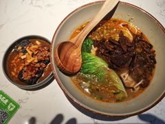 津市麻辣牛肉圆粉-百春原湖南牛肉粉(百联世纪店)