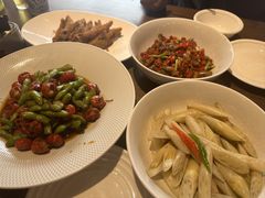 -大中华酒楼·主席武昌鱼·武汉美食地标(江汉路步行街店)