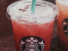 -星巴克(广州南站A18检票口楼上)