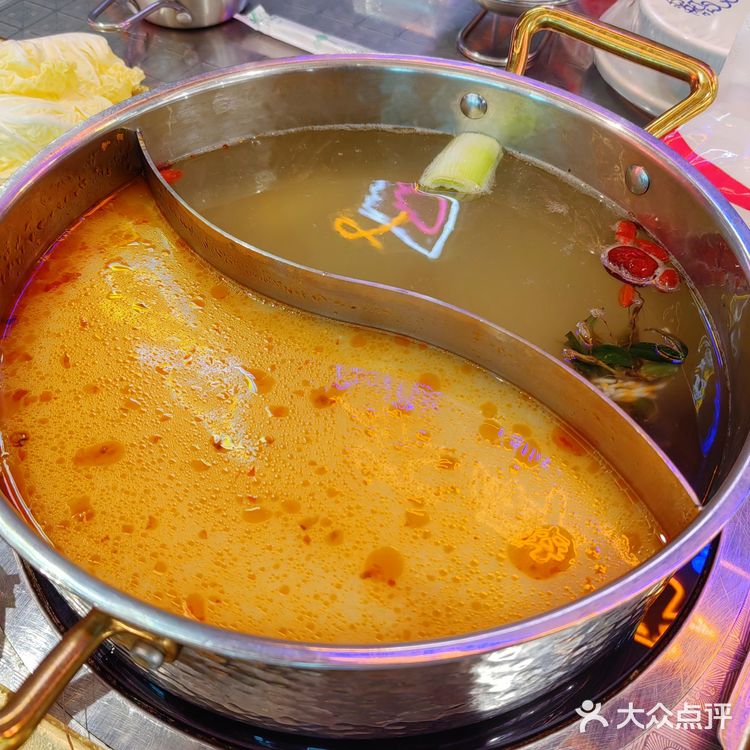 糟粕醋火锅，地道海南味儿～