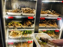 自助取餐区-拈签一笑黄牛肉辣卤串串