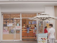 门面-好利来(光华中心店)