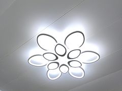 -老乡村美食农庄