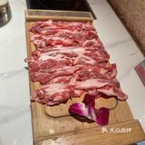 今天火锅吃撑了，超满足