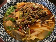 -粉家柳州螺蛳粉(杨宅路店)