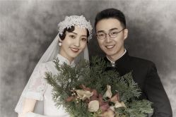 -NaNa婚纱礼服馆