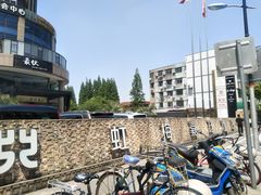 -上海虹梅嘉廷酒店