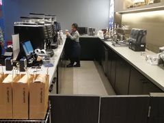 -瑞幸咖啡(人民路店)